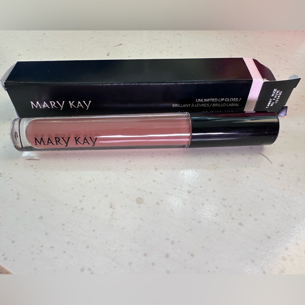 Mary Kay Unlimited Lip Gloss